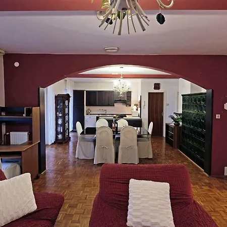 Apartment In Core Area Of *